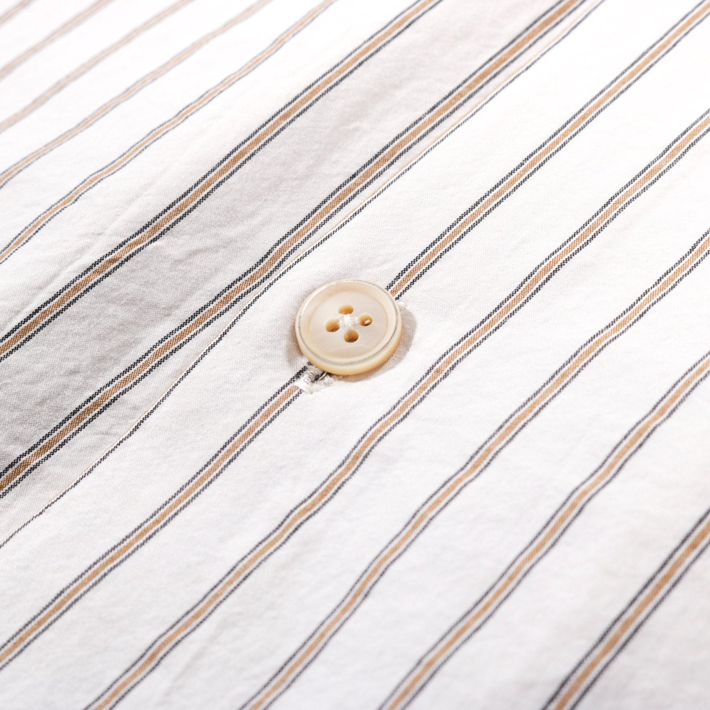 A KIND OF GUISE GUSTO SHIRT CREAM STRIPE