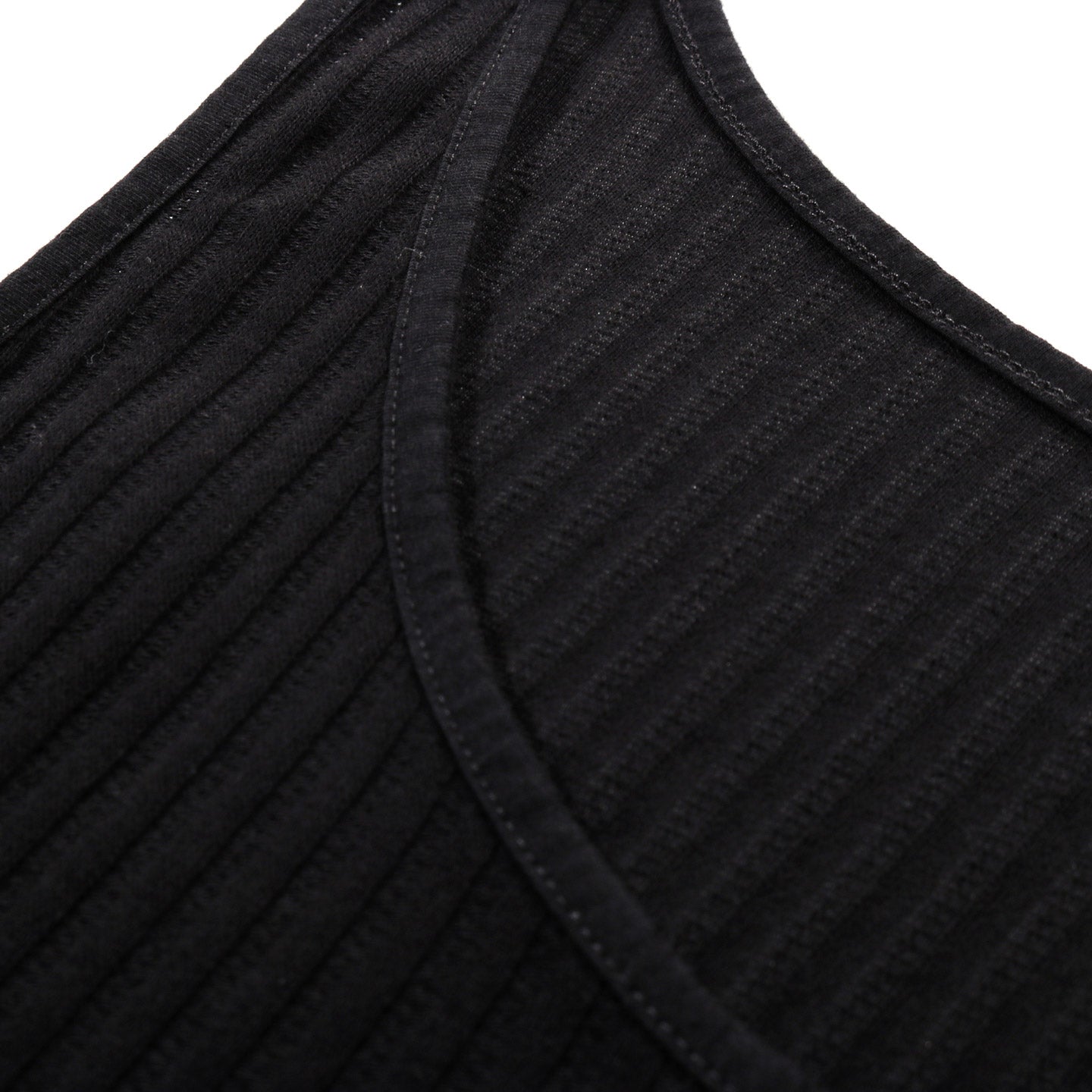 A KIND OF GUISE TOMASO TANKTOP BLACK AJOUR