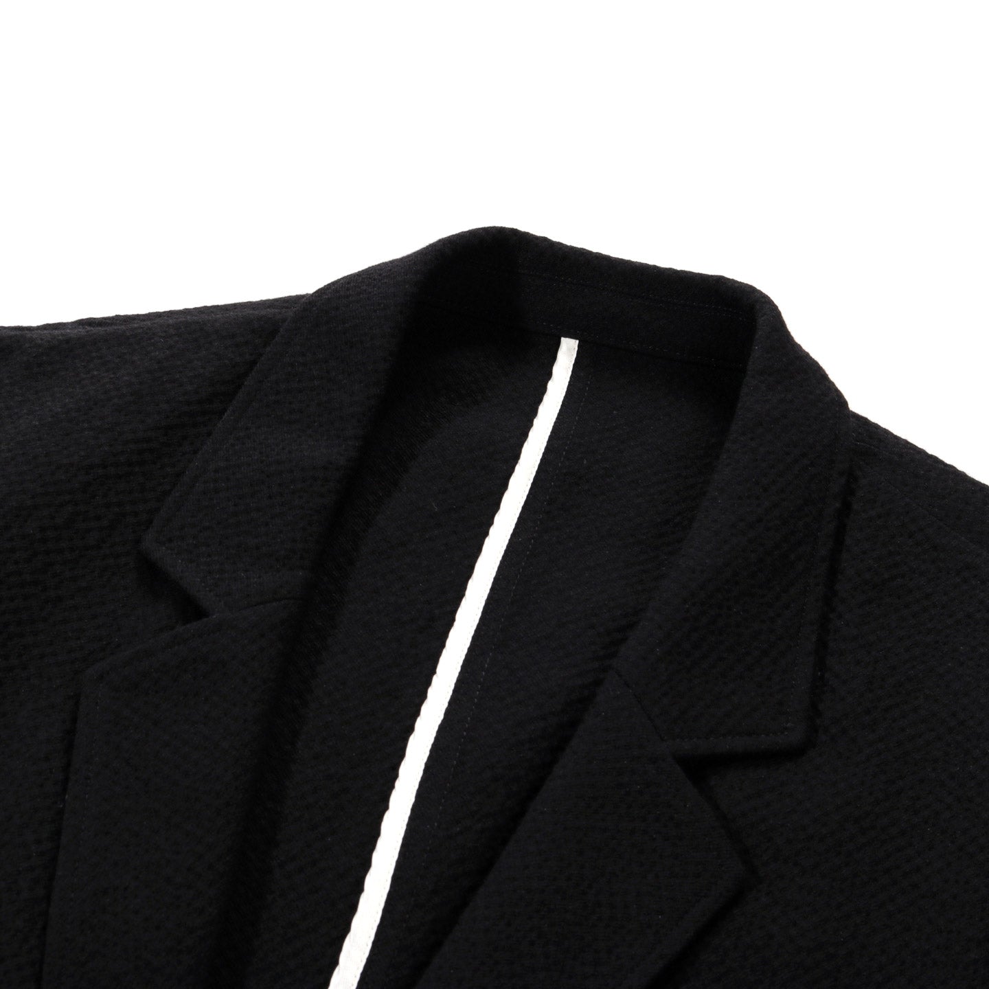 A KIND OF GUISE DECONSTRUCTED PEAK BLAZER STRUCTURED BLACK