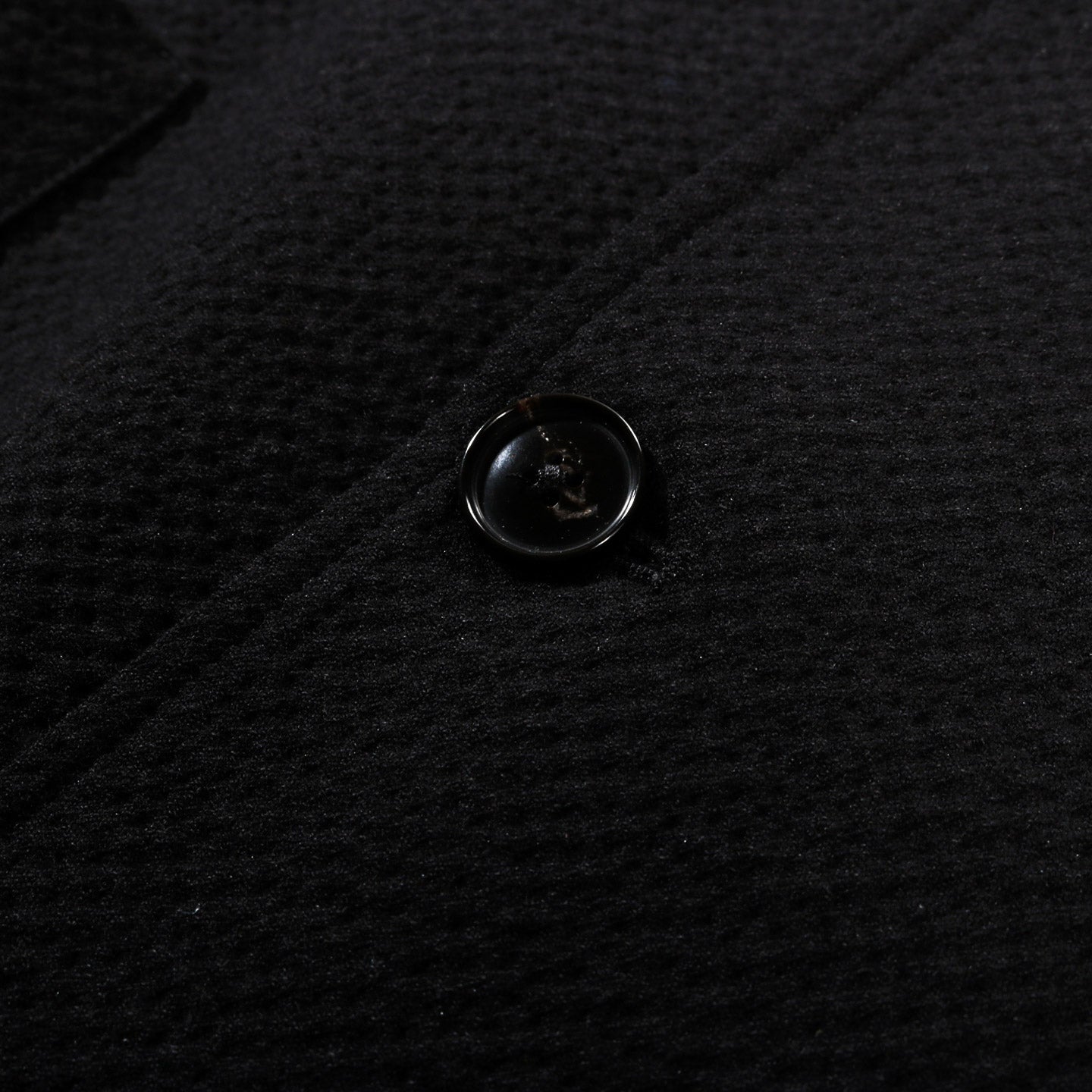 A KIND OF GUISE DECONSTRUCTED PEAK BLAZER STRUCTURED BLACK