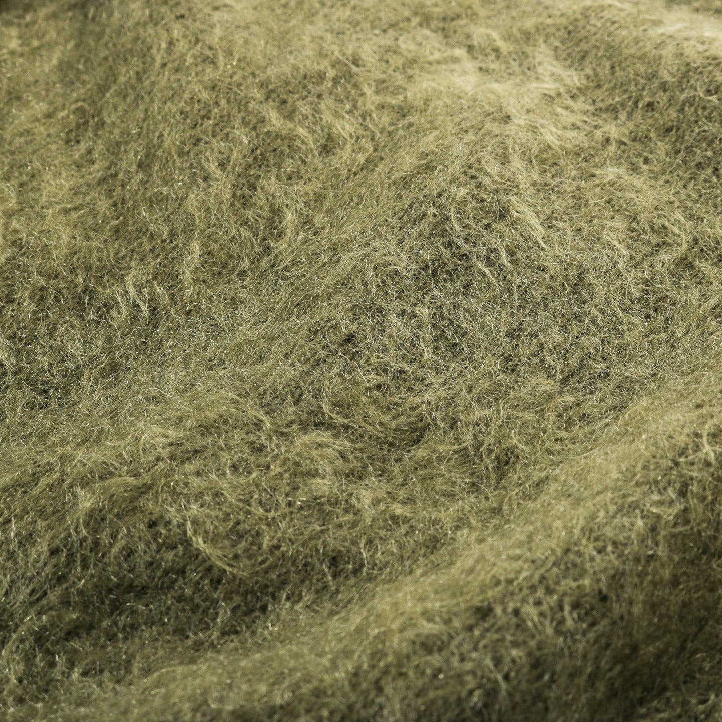 AURALEE BRUSHED SUPER KID MOHAIR KNIT P/O OLIVE