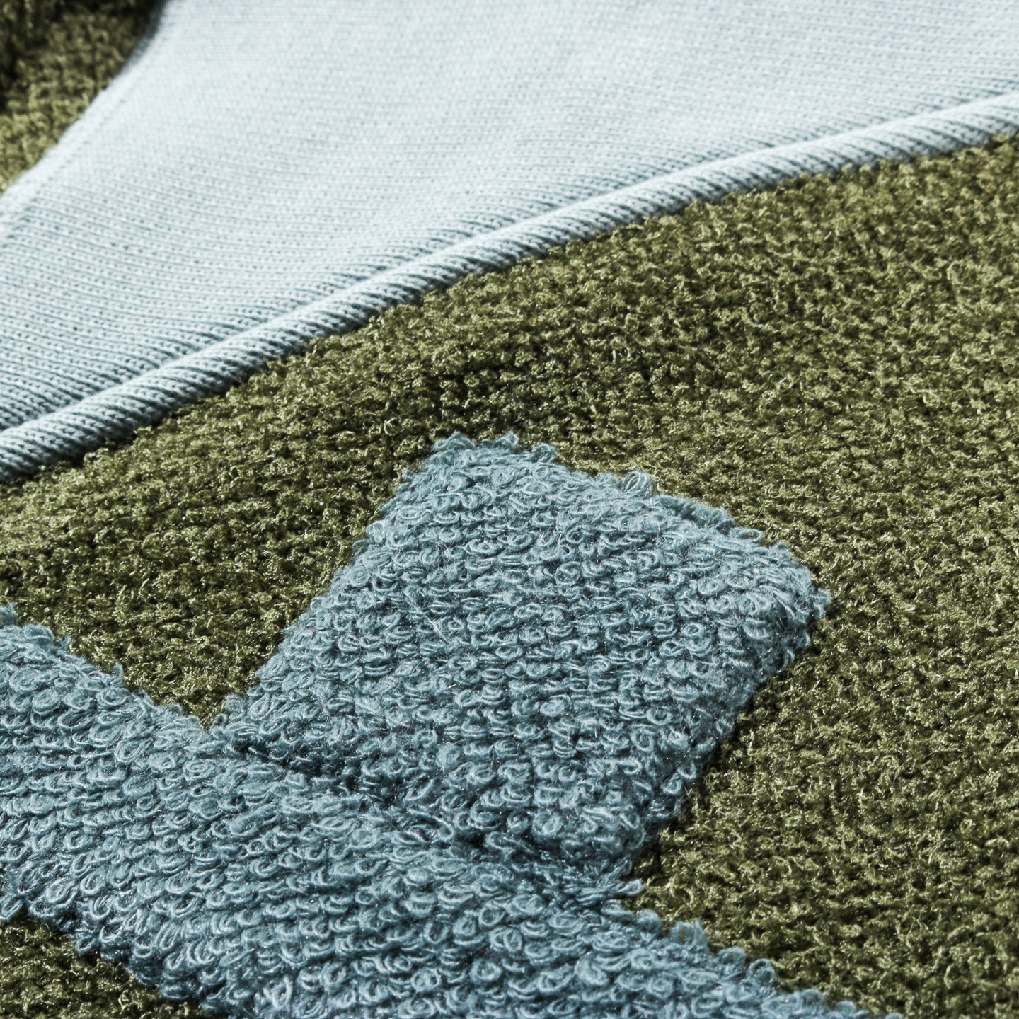 GIM CONTEXT KNITTED MILITARY TRAINING PILE BLOUSON OLIVE