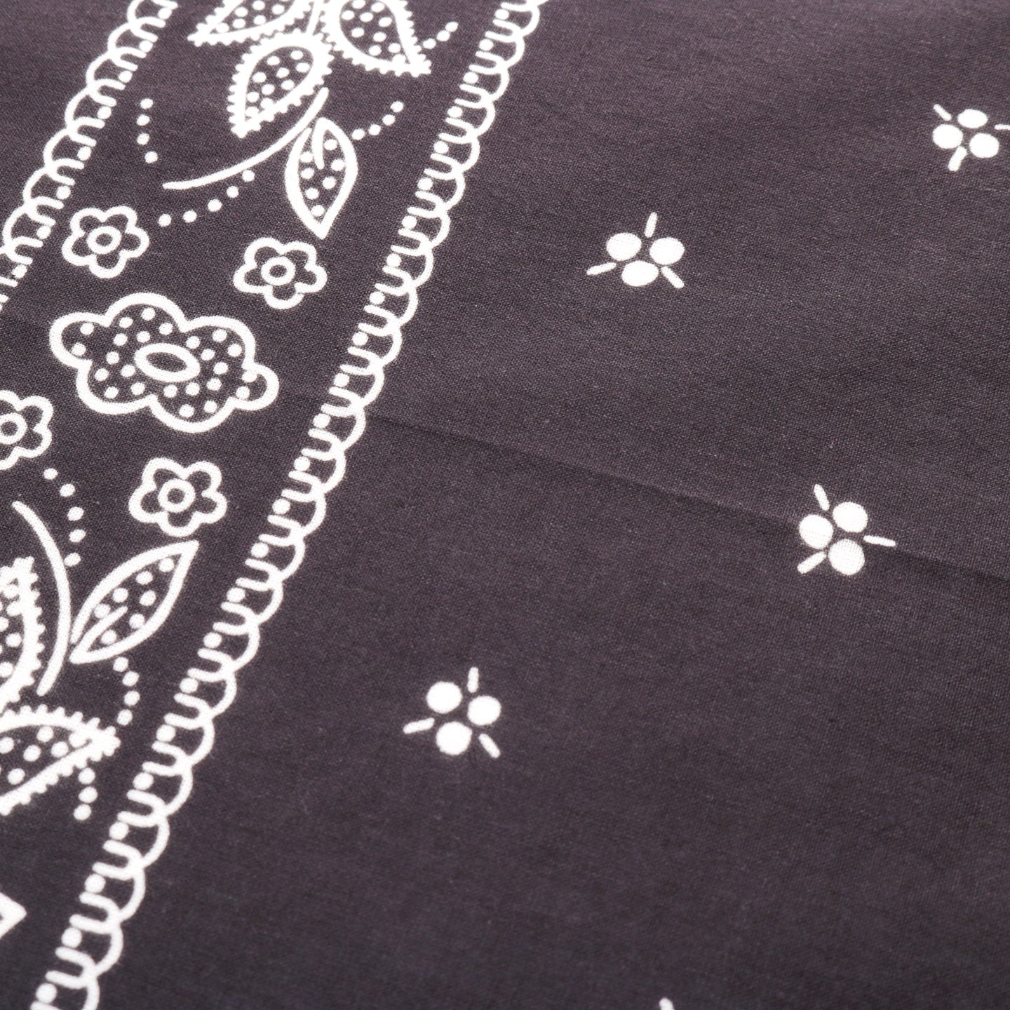 KAPITAL FASTCOLOR SELVEDGE BANDANA ESCARGOT FLOWER BLACK
