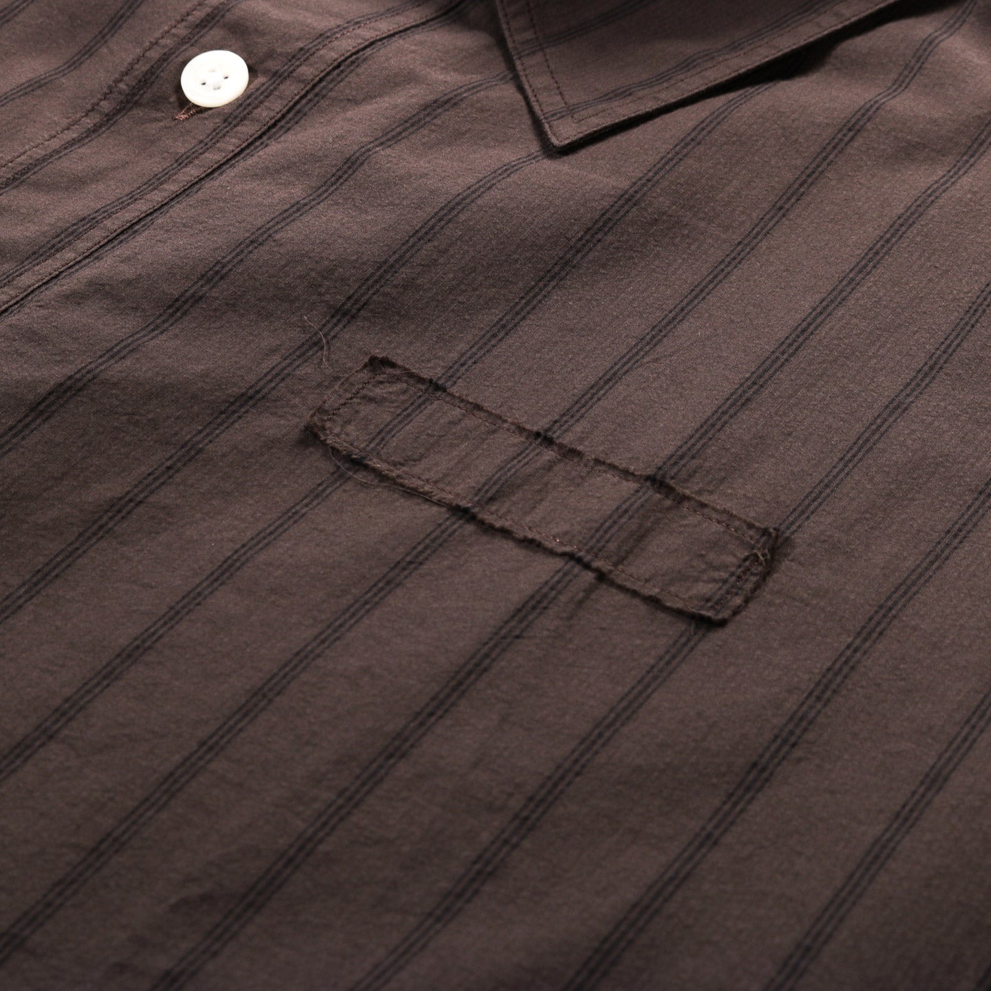 MFPEN ESSAY SHIRT DARK BROWN TRIPLE STRIPE