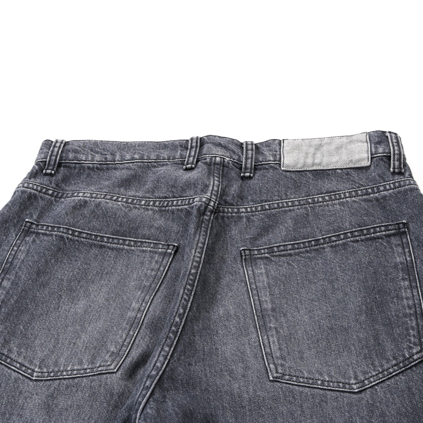 MFPEN STRAIGHT CUT JEANS STONEWASHED GREY