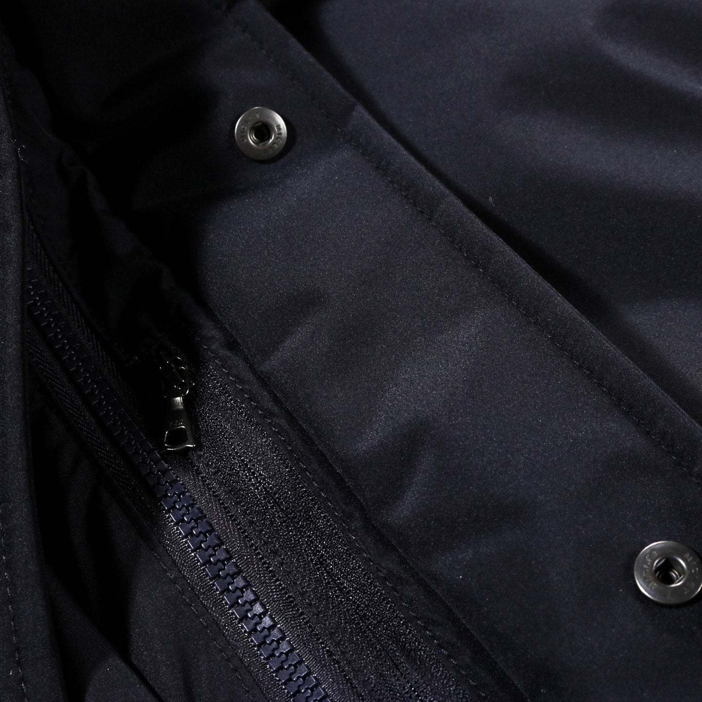 NANAMICA GORE-TEX DOWN COAT NAVY