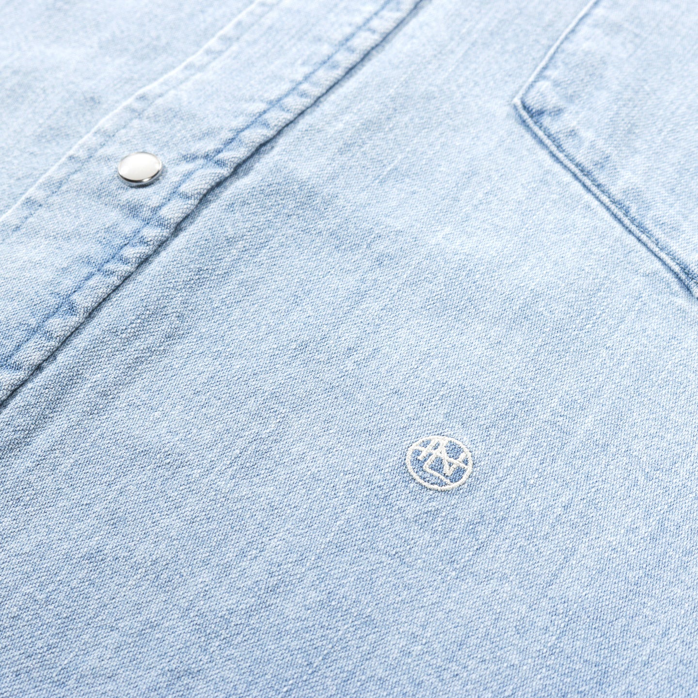 NANAMICA LIGHT DENIM SHIRT INDIGO BLEACH