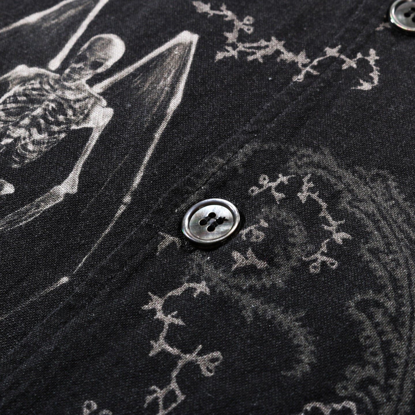 OUR LEGACY EVERY SHIRT SHORTSLEEVE DEATH PAISLEY PRINT