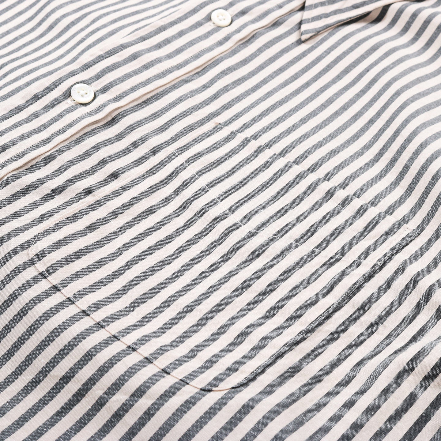 PHIGVEL MAKERS LONG POINT COLLAR SHIRT FOREST / BEIGE