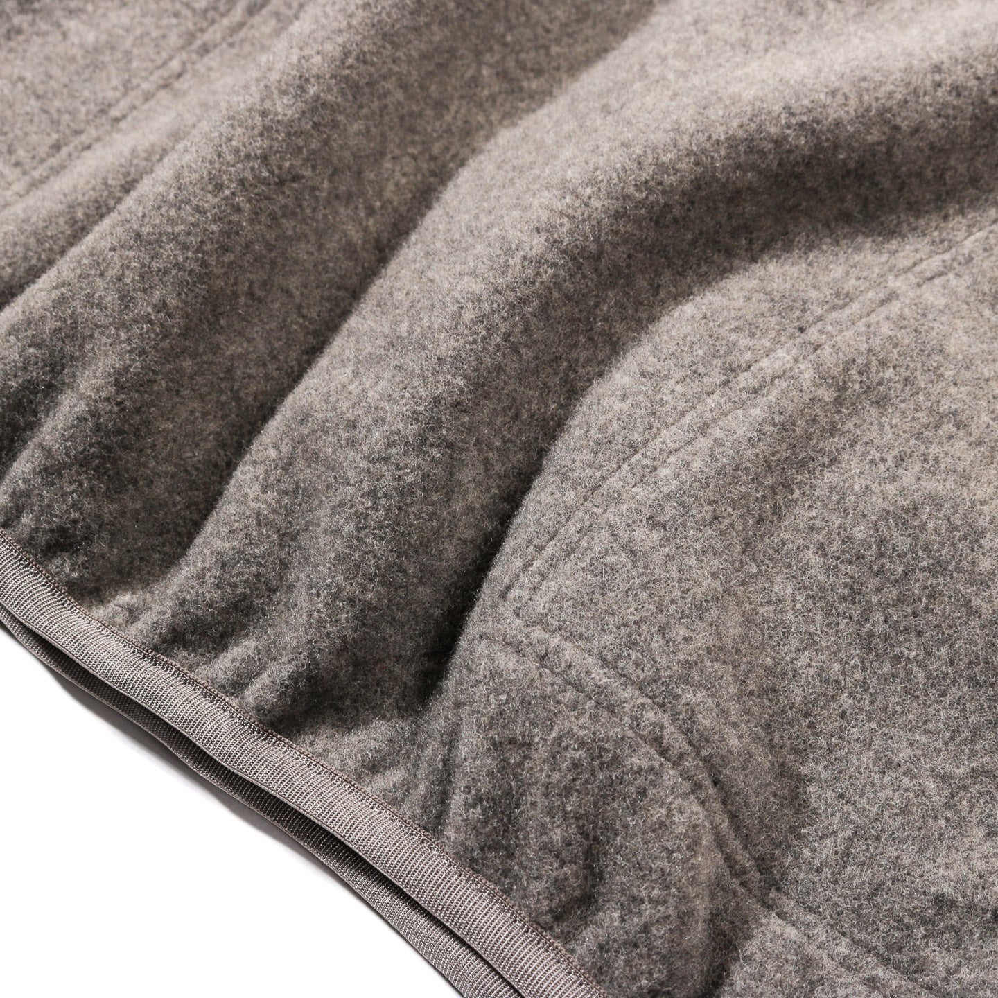 PHIGVEL MAKERS PULLOVER FLEECE JACKET BEIGE GRAY