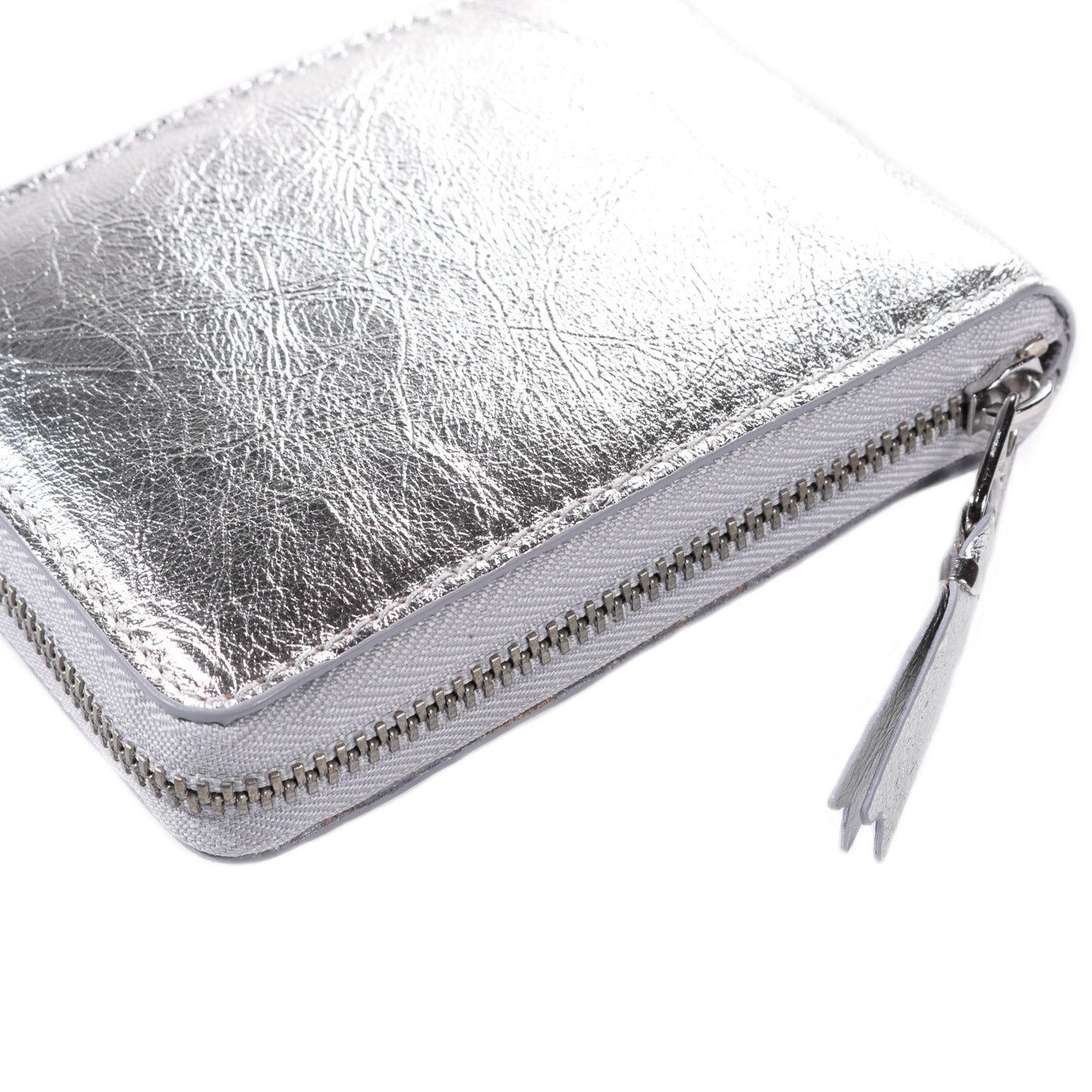 COMME DES GARCONS SA7100 GOLD LINE ZIP WALLET SILVER