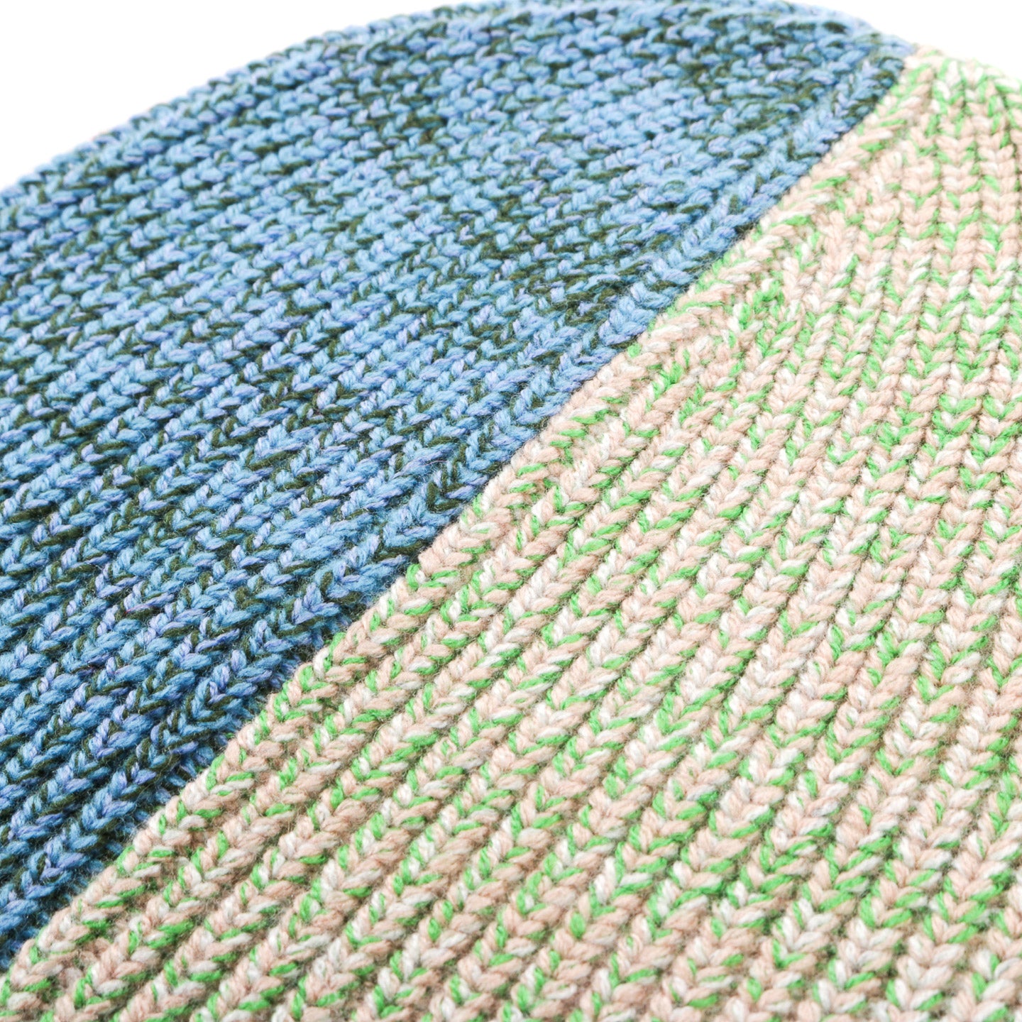 WASTE YARN PROJECT YAYA BEANIE - (E)