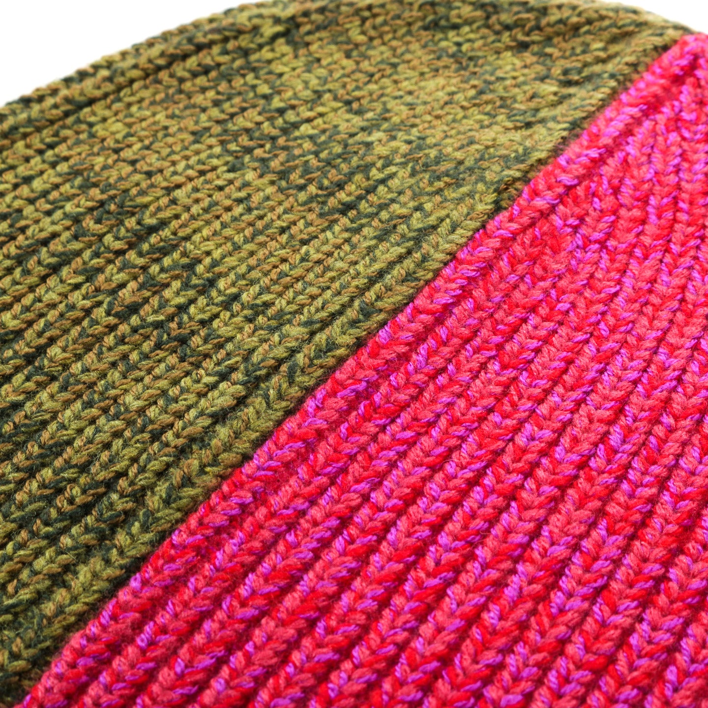 WASTE YARN PROJECT YAYA BEANIE - (F)