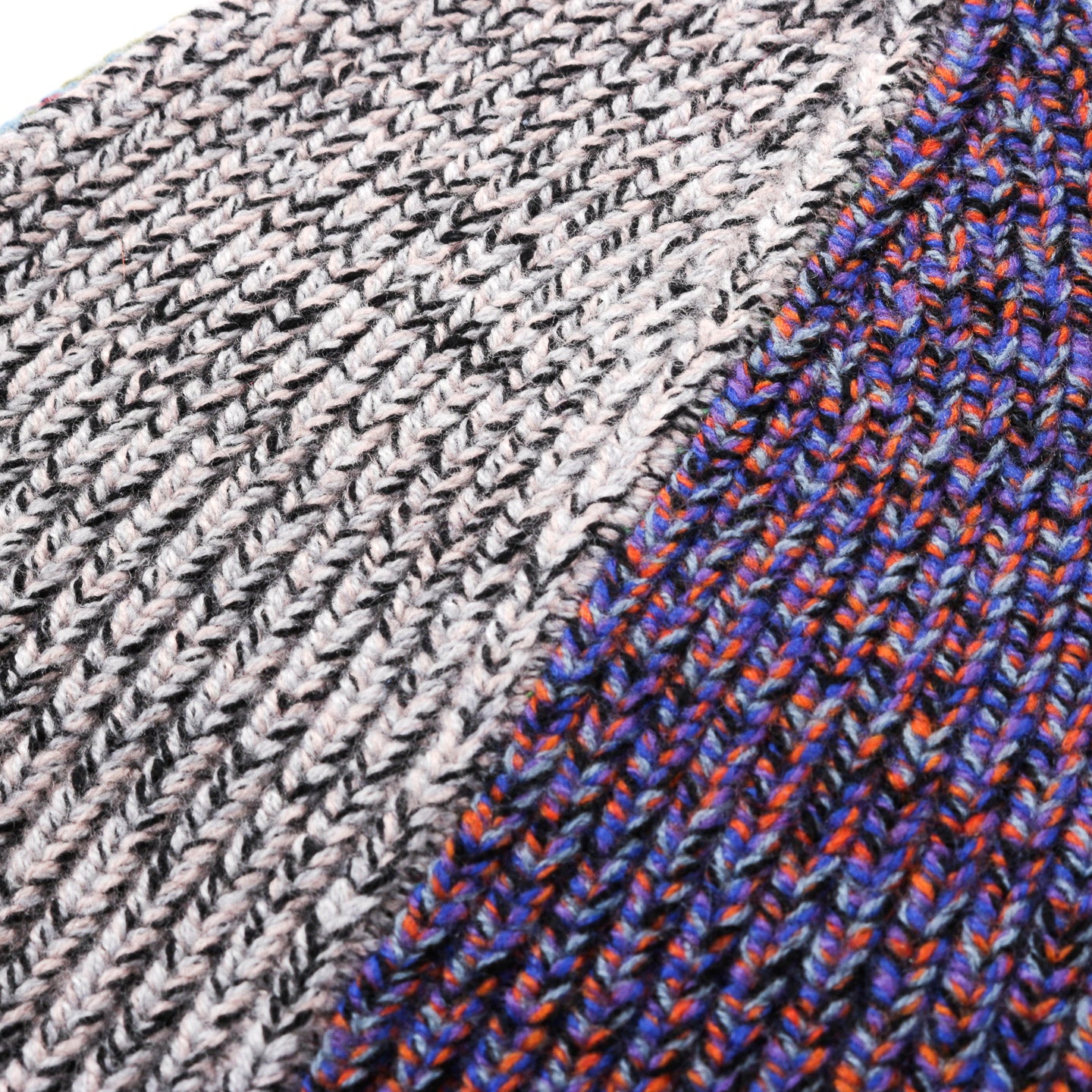 WASTE YARN PROJECT YAYA BEANIE - (B)