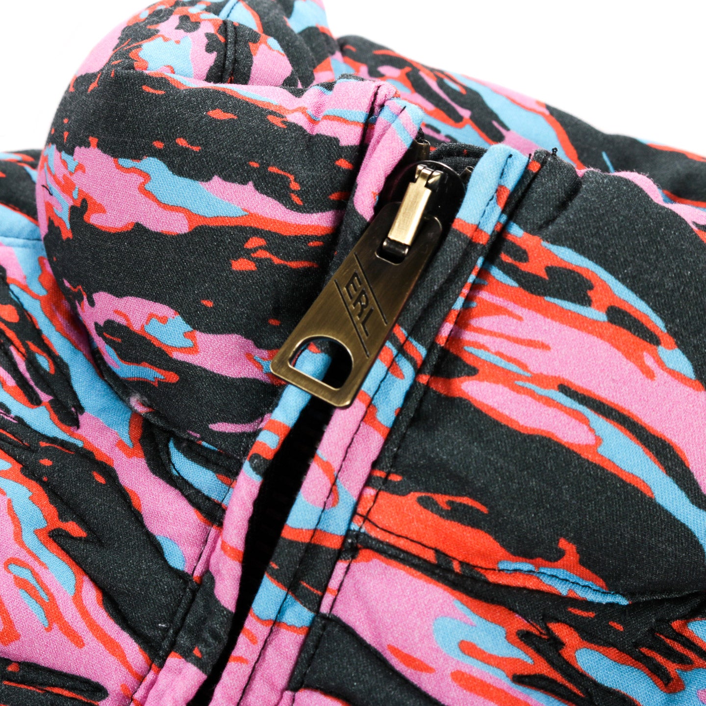 ERL RAVE CAMO PUFFER PINK