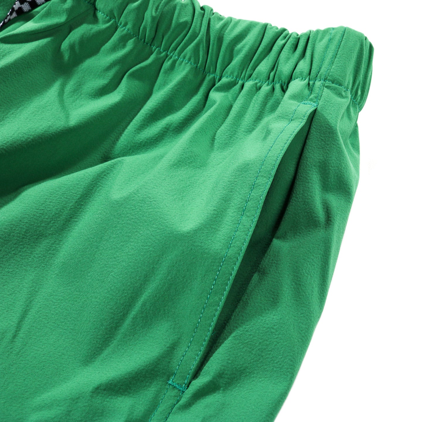 LITE YEAR NYLON SHORT KELLY GREEN