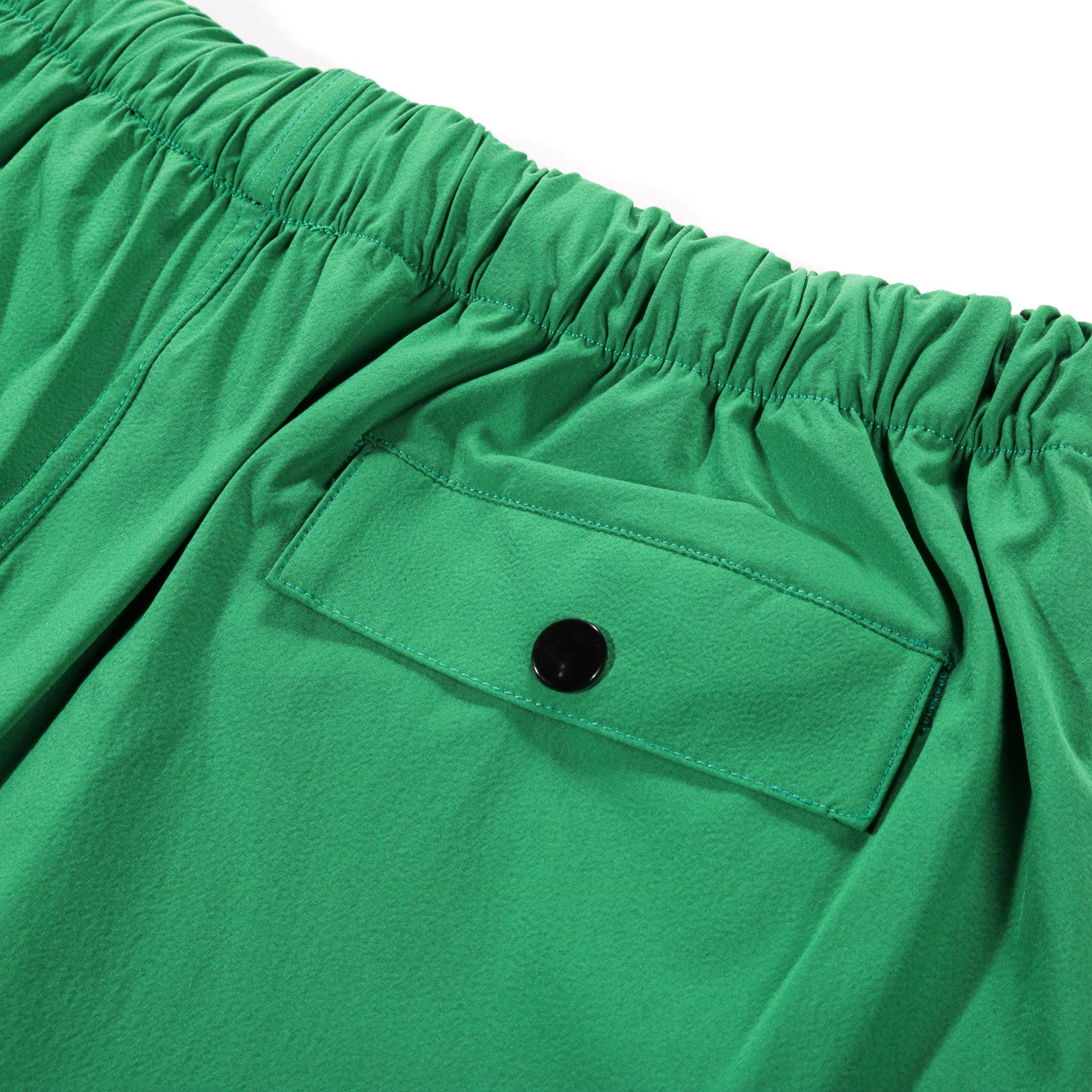 LITE YEAR NYLON SHORT KELLY GREEN