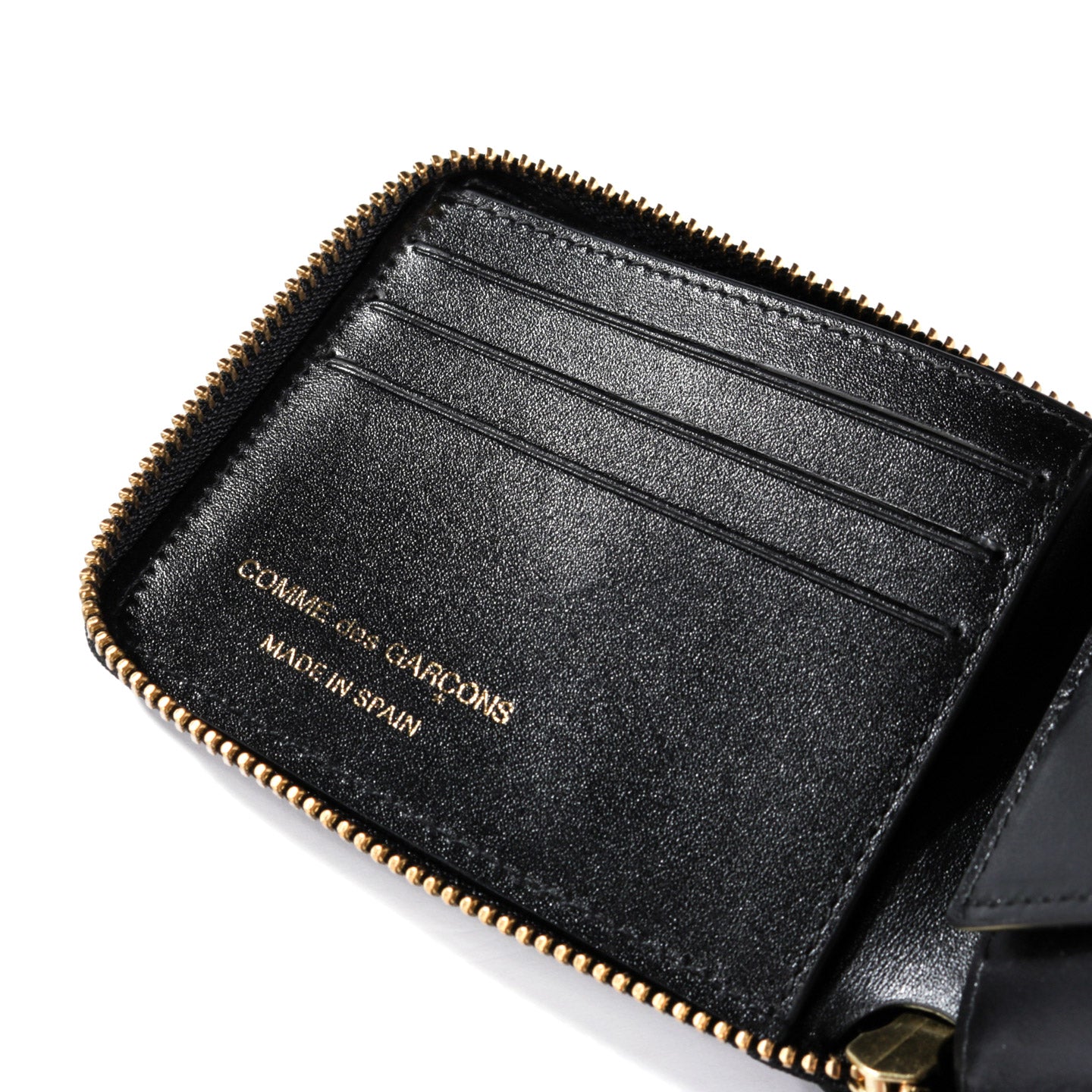 COMME DES GARCONS SA7100 CLASSIC LEATHER ZIP WALLET BLACK