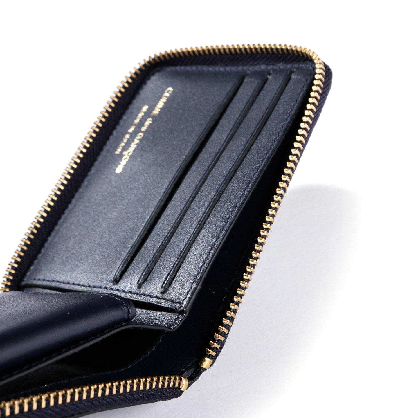 COMME DES GARCONS SA7100 CLASSIC LEATHER ZIP WALLET NAVY